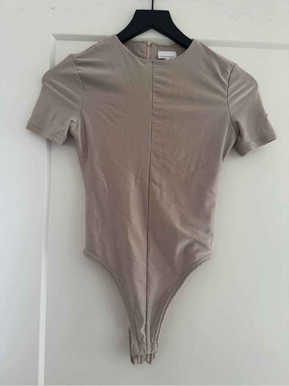 Short-Sleeve Women's Bodysuit in Shimmer Champagne